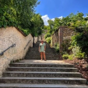 Couleurs estivales à Chartres 🎨.#chartres #france